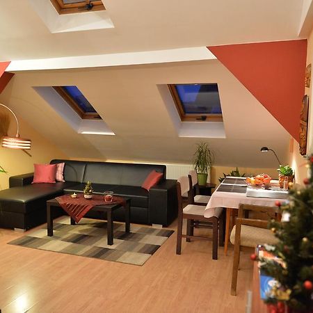 Sopron Eszter Apartman Exterior photo